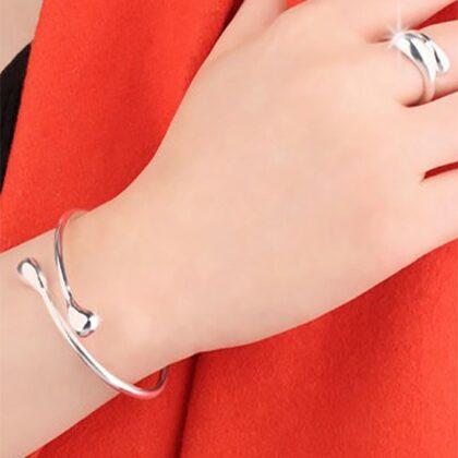 Gümüş Bilezik Ve Yüzük Takımı