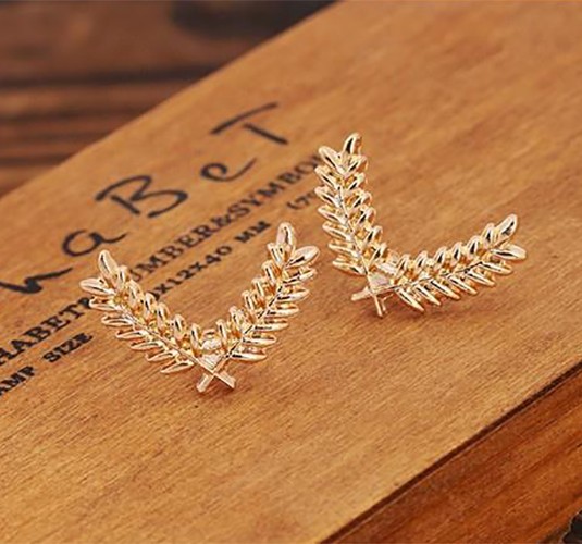 FashionMoon Yaprak Modeli Yaka İğnesi